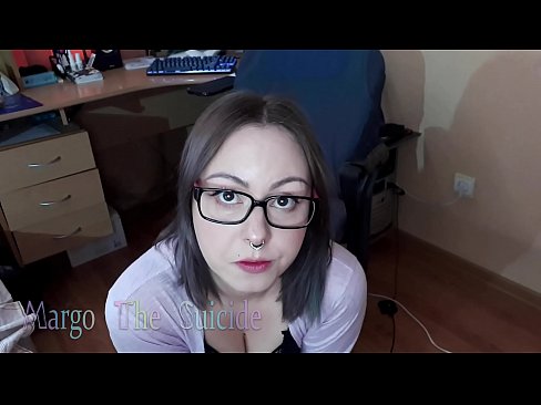 ❤️ Keçika seksî ya bi şûşeyan Dildo bi kûrahî li kamerayê dimije ️ Vîdyoya anal li me ❤